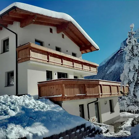 Lägenhet Apart Kristall *